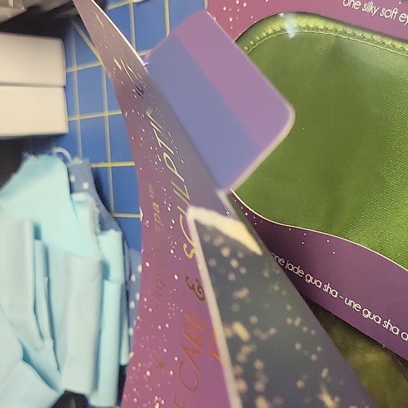 Skip The Spa Self Care & Sculpting Trio Set New in Box - Picture 6 of 7